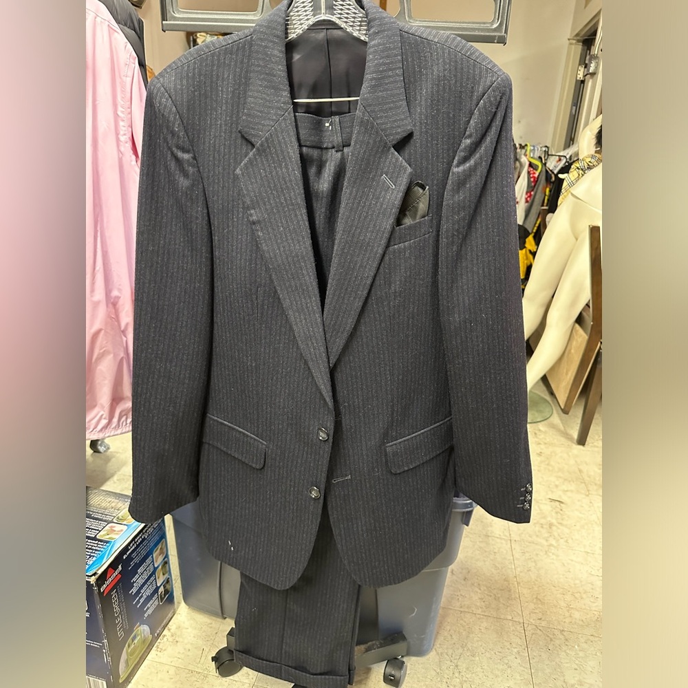 Men’s Zylos George Machado Suit